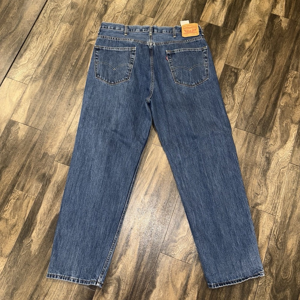 Levi's 550 Men's Original Straight Fit Medium‎ Wash Blue Denim Jeans Size 40x32